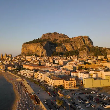 Stella Vi Cefalù